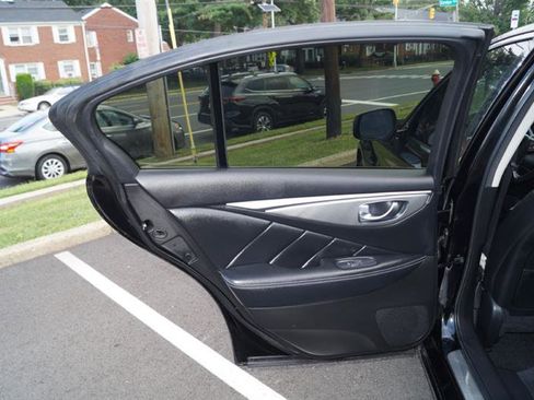 Used 2014 INFINITI Q50 Premium w/ Navigation Package image 24