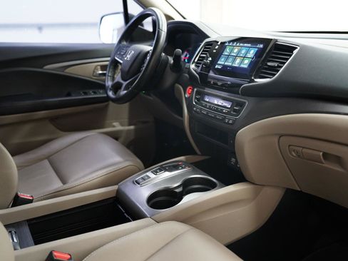 Used 2021 Honda Pilot EX-L image 17