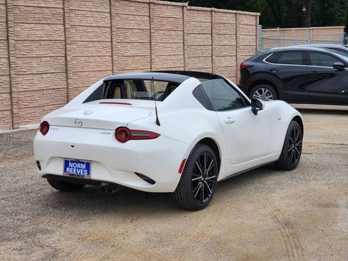 New 2026 MAZDA MX-5 Miata RF Grand Touring RWD image 4