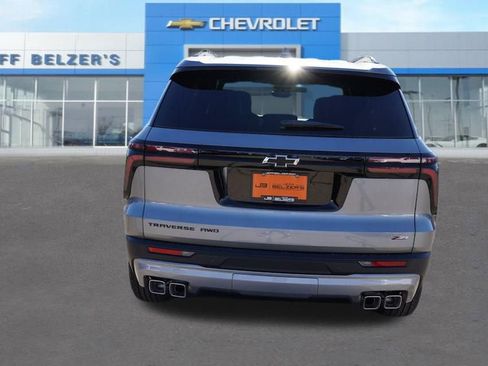 New 2026 Chevrolet Traverse Z71 w/ Driver Confidence Package image 4