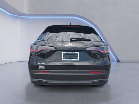 New 2027 Honda HR-V LX image 4