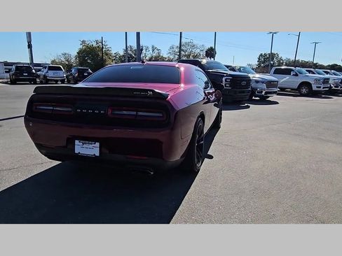 Used 2021 Dodge Challenger R/T Scat Pack w/ Dynamics Package image 29