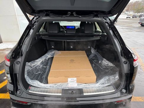 New 2026 Toyota Crown Signia Limited image 9