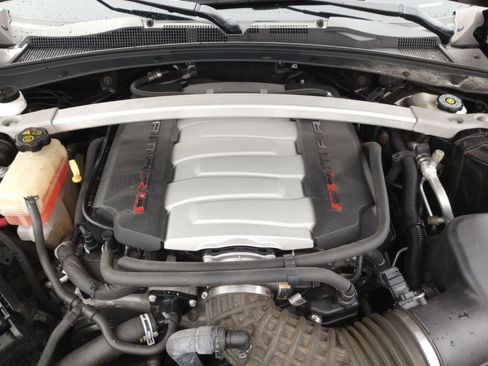 Used 2018 Chevrolet Camaro SS image 16