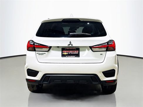 Used 2021 Mitsubishi Outlander Sport SE image 8
