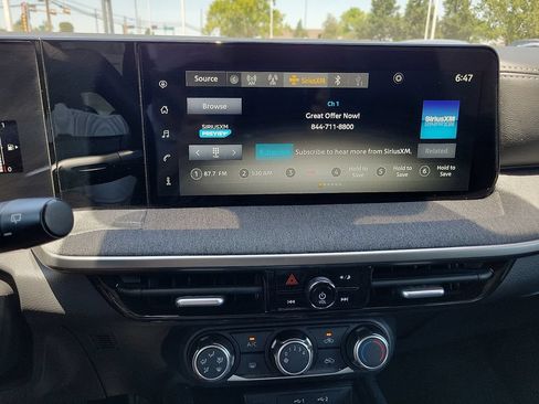Used 2025 Nissan Kicks SV FWD image 26
