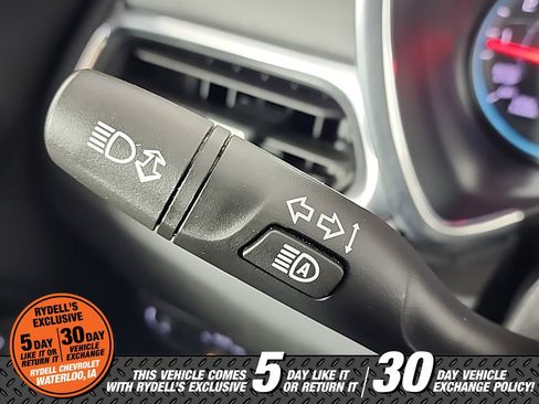 Certified 2020 Chevrolet Equinox LT image 28