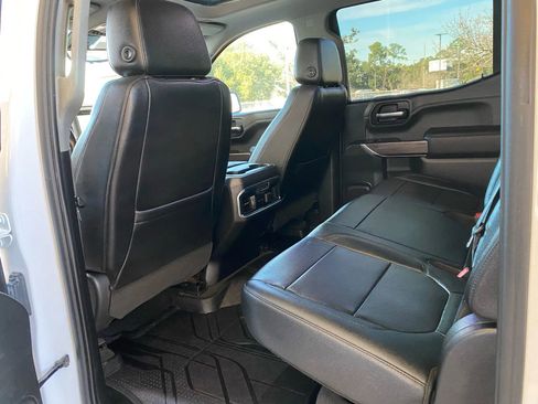 Used 2019 Chevrolet Silverado 1500 LTZ w/ LTZ Premium Package image 16