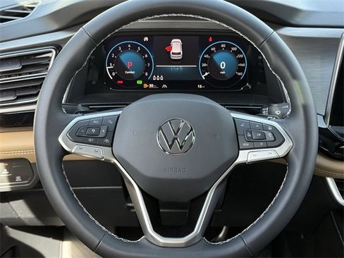 New 2026 Volkswagen Atlas Cross Sport SE image 10