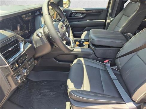 New 2026 GMC Yukon XL Elevation AWD/4WD image 4