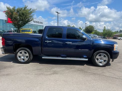 Used 2011 Chevrolet Silverado 1500 LTZ w/ Max Trailering Pack AWD/4WD image 7
