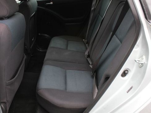 Used 2006 Toyota Matrix XR image 13