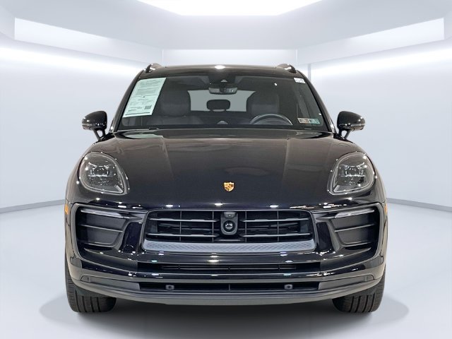Certified 2026 Porsche Macan AWD/4WD image 10