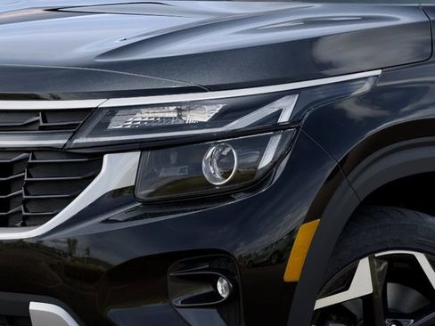 New 2026 Kia Seltos S AWD/4WD image 10