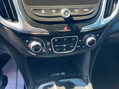 Used 2019 Chevrolet Equinox Premier image 15