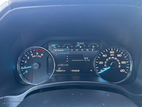 Used 2018 Ford F150 Lariat w/ Equipment Group 502A Luxury image 12