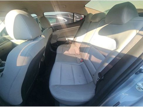 Used 2017 Hyundai Elantra SE w/ SE A/T Tech Package 03 FWD image 22