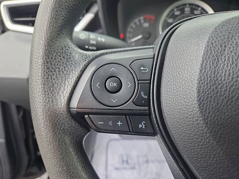 Used 2022 Toyota Corolla LE FWD image 24