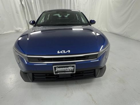 New 2026 Kia K4 FWD image 8