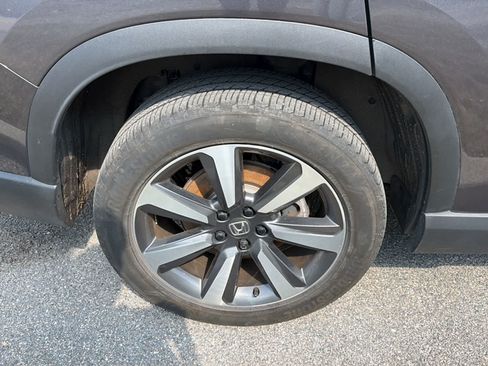 Used 2023 Honda Pilot Touring image 22