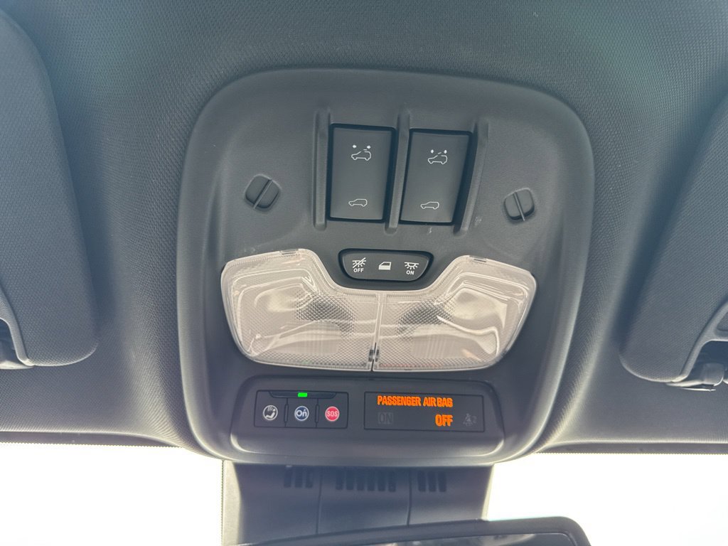 Used 2023 GMC Canyon AT4X AWD/4WD image 21