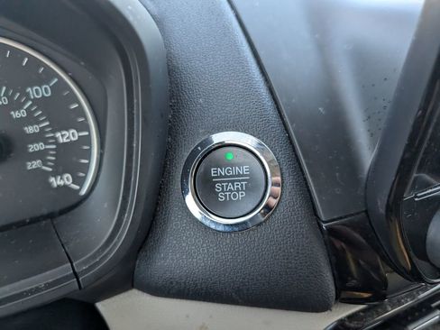 Used 2021 Ford EcoSport Titanium w/ Interior Protection Package image 16