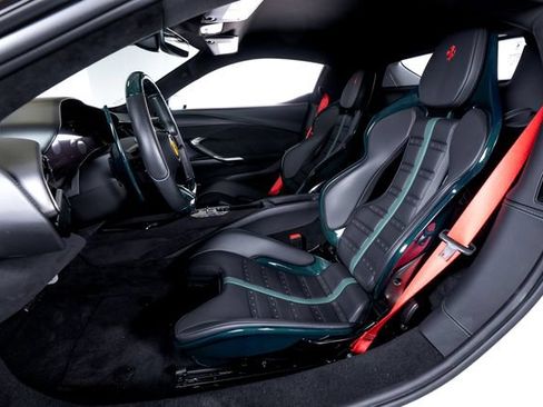 Used 2024 Ferrari 296 GTB RWD image 4