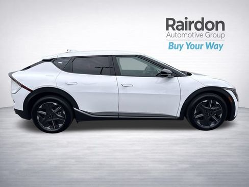 Used 2025 Kia EV6 Light RWD image 13