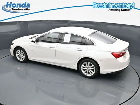 Used 2016 Chevrolet Malibu LT FWD image 16
