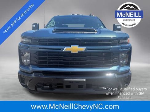 New 2026 Chevrolet Silverado 2500 Custom w/ Custom Value Package AWD/4WD image 2