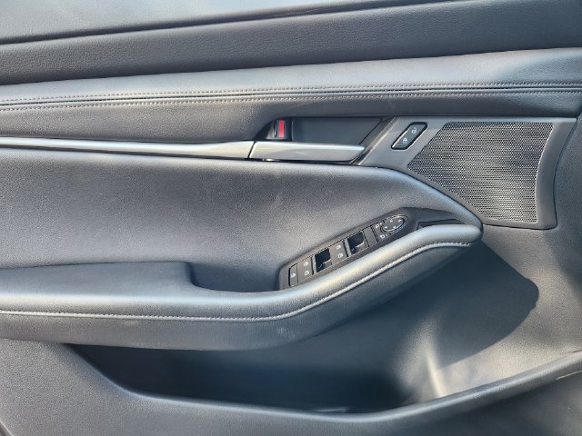 New 2026 MAZDA MAZDA3 s Sport FWD image 17