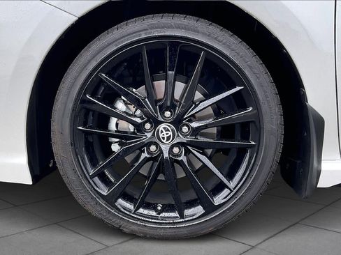 Used 2024 Toyota Camry XSE w/ Navigation Package image 11