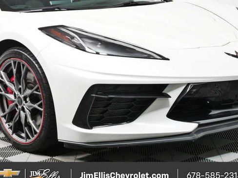 Used 2023 Chevrolet Corvette Stingray Premium Conv w/ Z51 Performance Package RWD image 38
