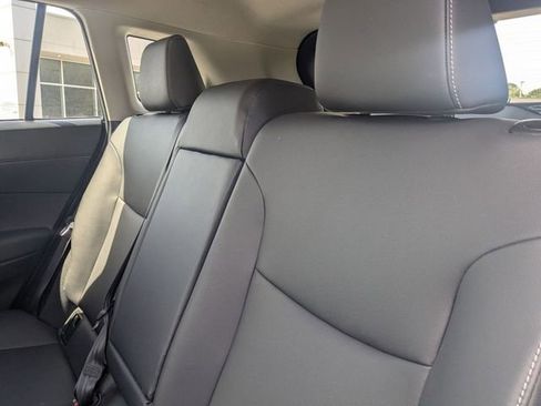 Certified 2023 Toyota Corolla Cross XLE image 27