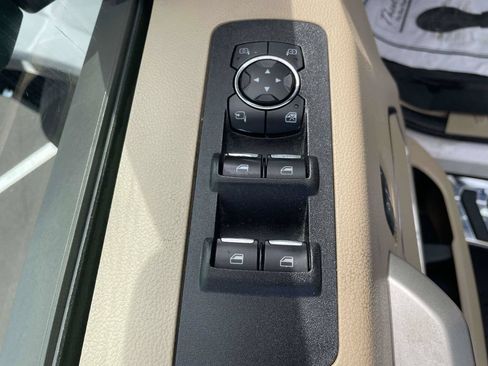 Used 2019 Ford F150 Lariat w/ Equipment Group 502A Luxury RWD image 16