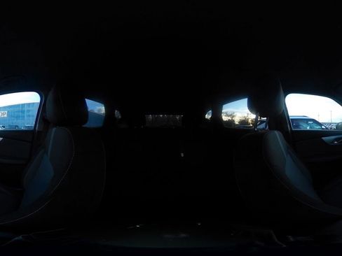 Used 2025 Chevrolet Blazer LT image 42