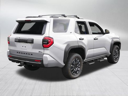 Certified 2025 Toyota 4Runner SR5 image 7