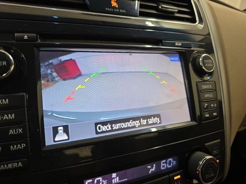 Used 2015 Nissan Altima 3.5 SL image 54