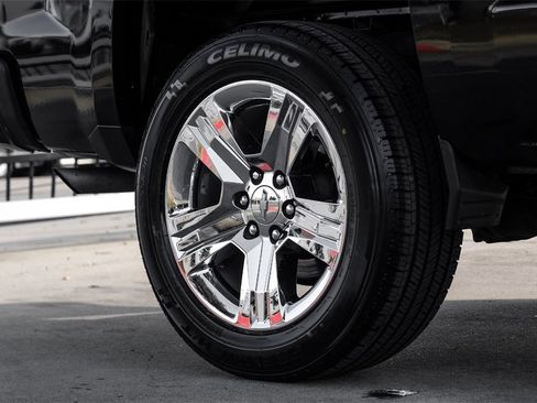 Used 2018 Chevrolet Silverado 1500 Custom w/ Custom Value Package image 50