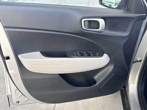 New 2026 Hyundai Venue SEL FWD image 12