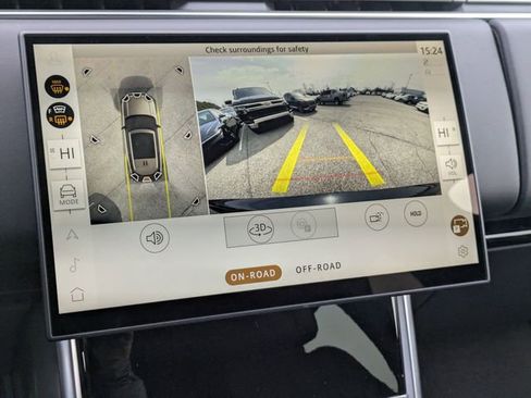 New 2026 Land Rover Range Rover SE image 10