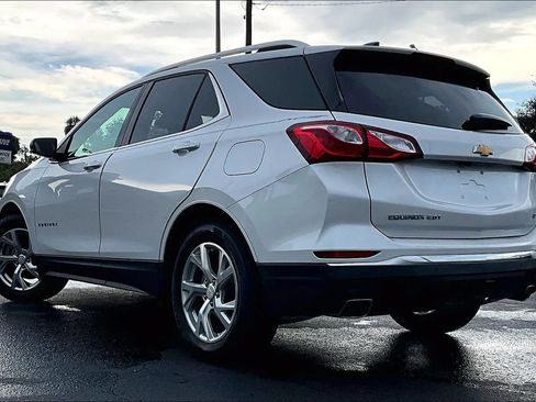Used 2018 Chevrolet Equinox LT FWD image 4