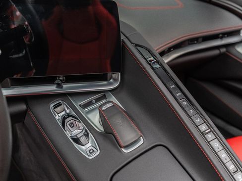 Used 2023 Chevrolet Corvette Z06 image 81