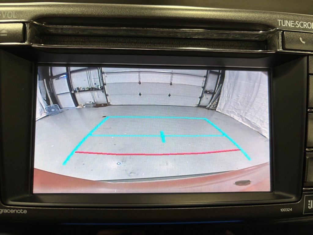 Used 2015 Toyota RAV4 Limited w/ Technology Package AWD/4WD image 34
