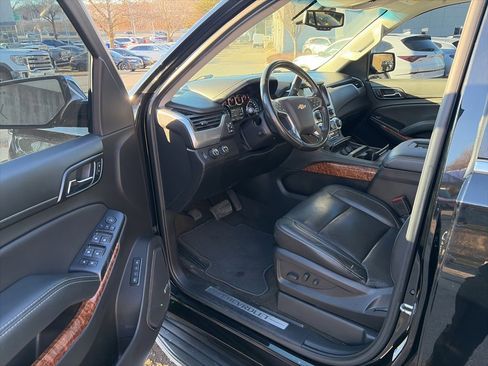 Used 2018 Chevrolet Tahoe Premier image 11