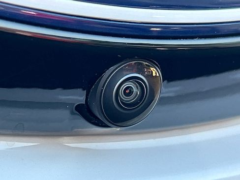 New 2025 Ford Maverick XLT w/ XLT Luxury Package image 8