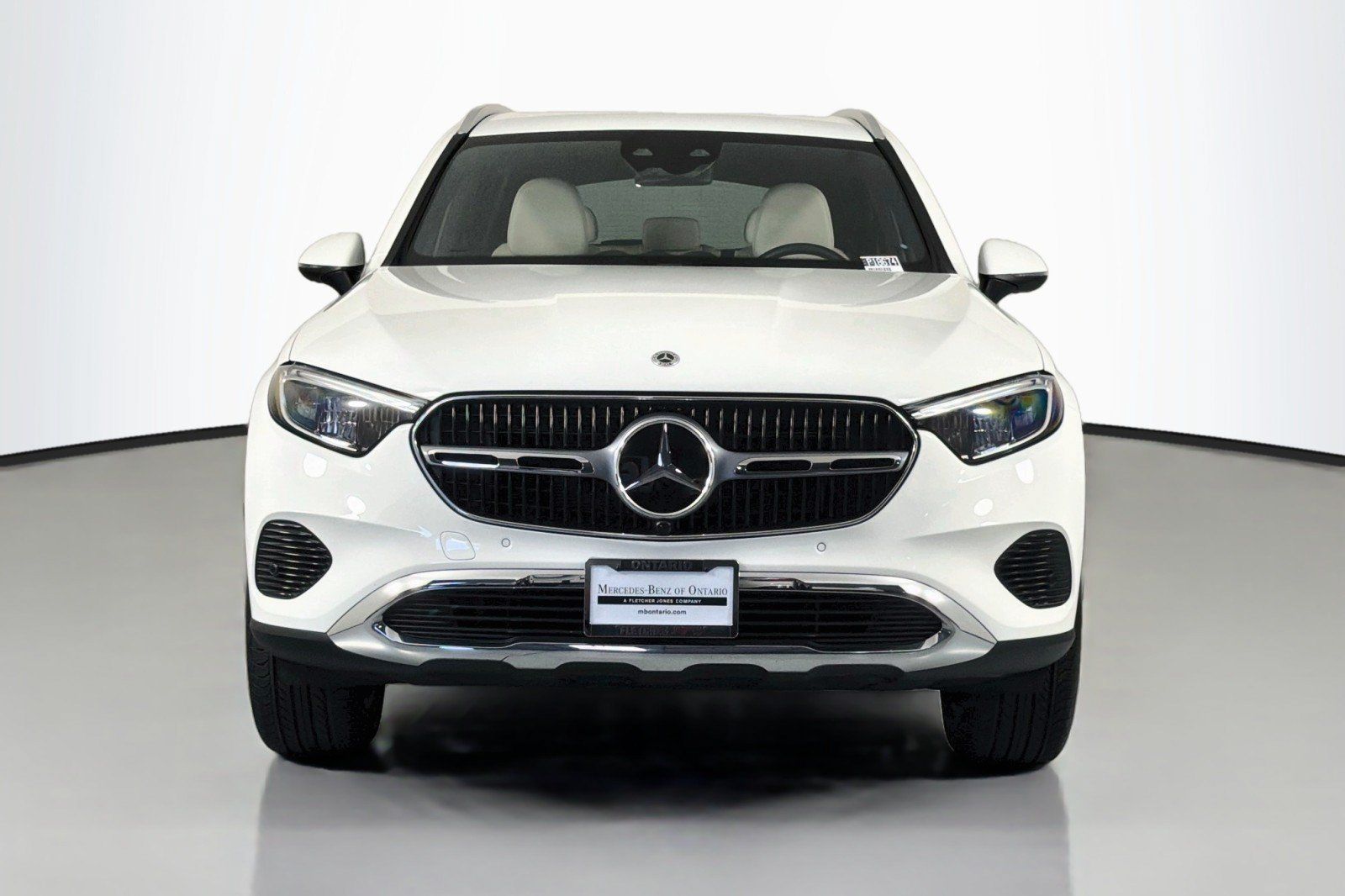 Used 2025 Mercedes-Benz GLC 350e 4MATIC w/ Driver Assistance Package image 3