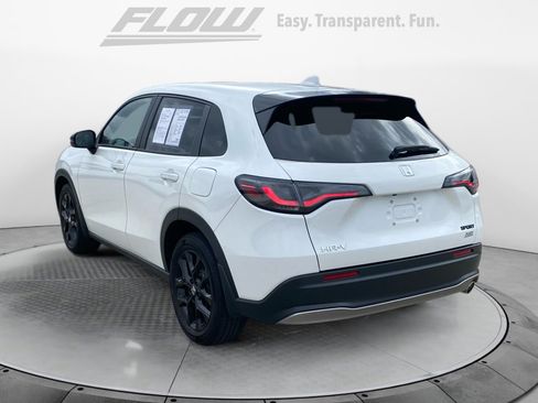 Certified 2023 Honda HR-V Sport image 6