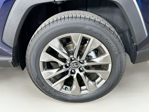 Used 2025 Toyota RAV4 Limited w/ Advanced Technology Package FWD image 8