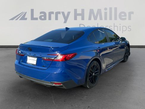 Certified 2025 Toyota Camry SE w/ Multimedia Upgrade Package FWD image 5